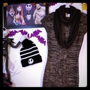 *  L.E.I. Sweater Dress / Scarf
